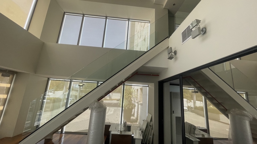 To Let commercial Property for Rent in Gardens Western Cape